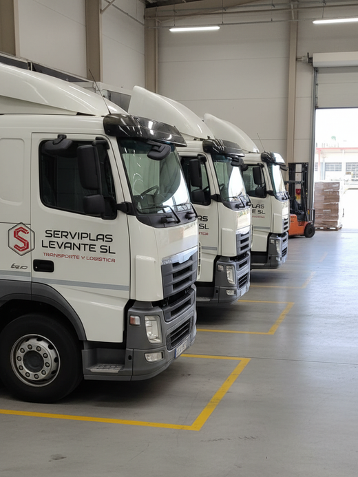 Flota Serviplas en instalaciones
